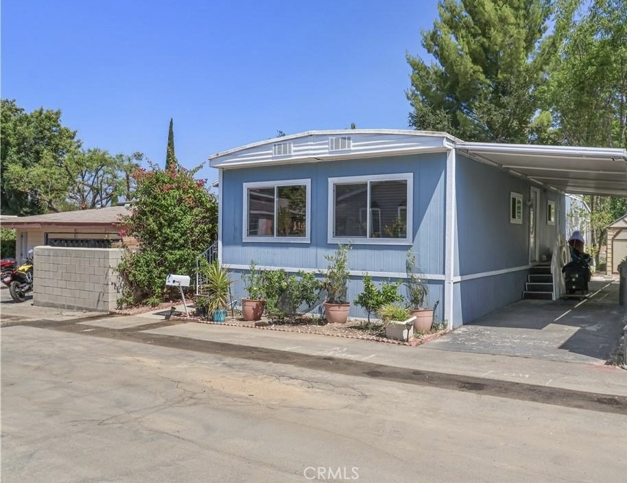 4201 Topanga Canyon Boulevard 189 Property Photo 1