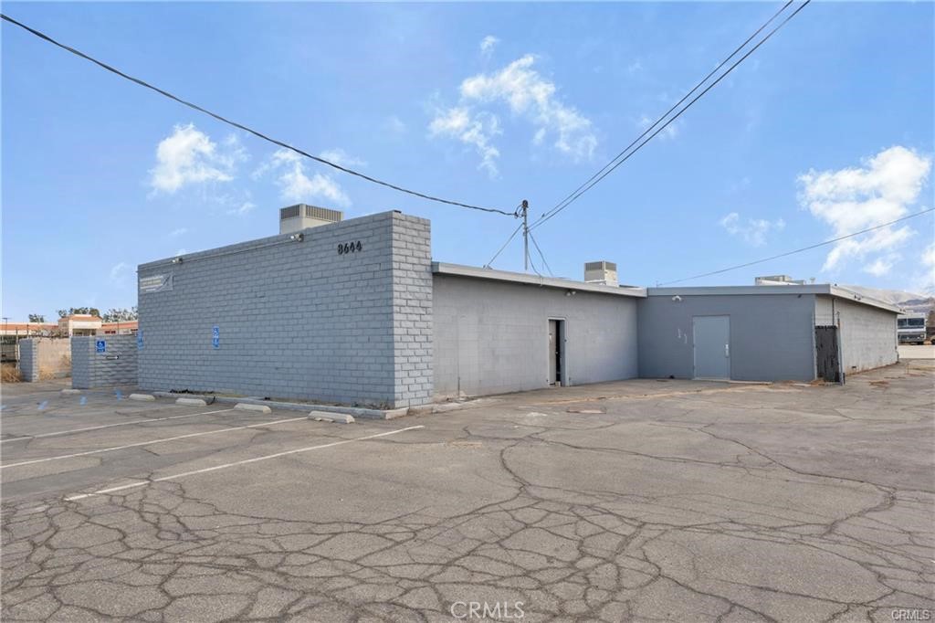 8644 E Avenue T Property Photo 27