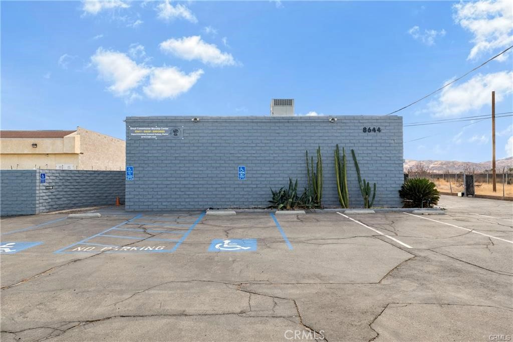 8644 E Avenue T Property Photo 39