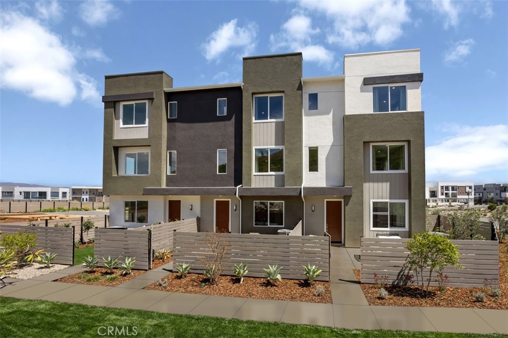 27306 Bear Creek Lane Property Photo 1