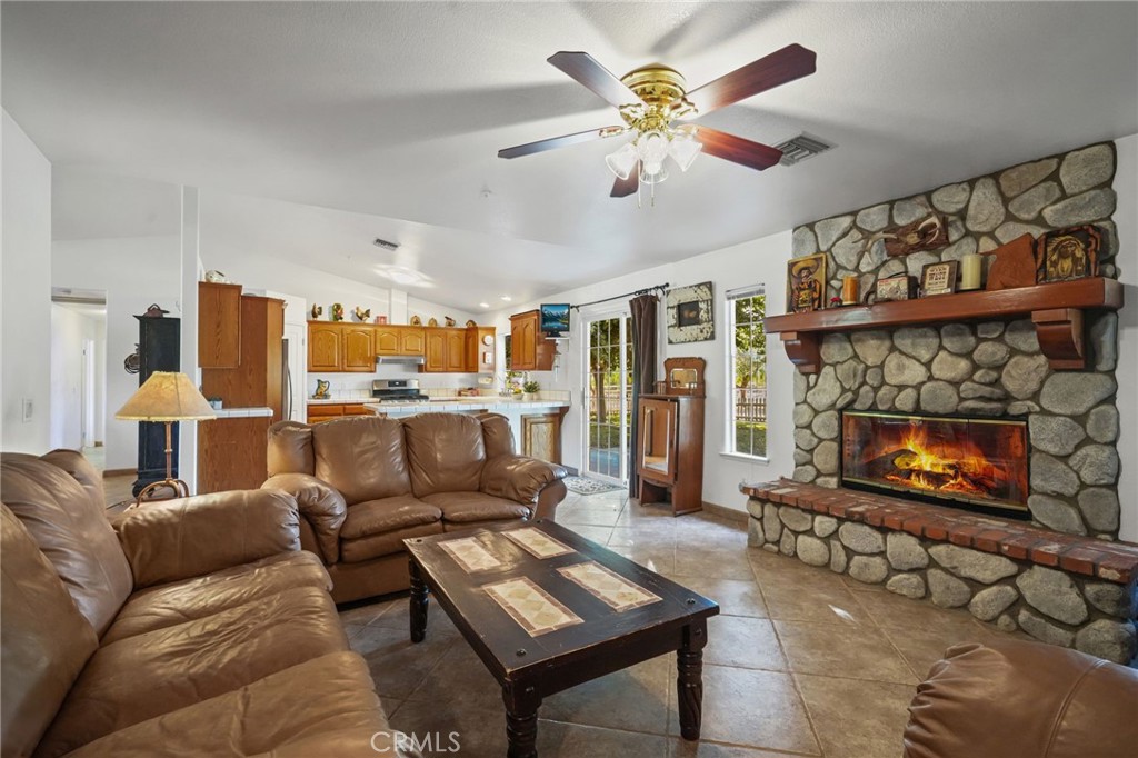11709 Mint Canyon Road Property Photo 6