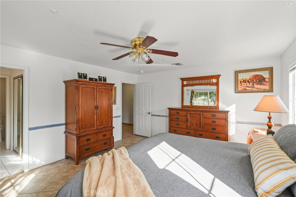 11709 Mint Canyon Road Property Photo 14