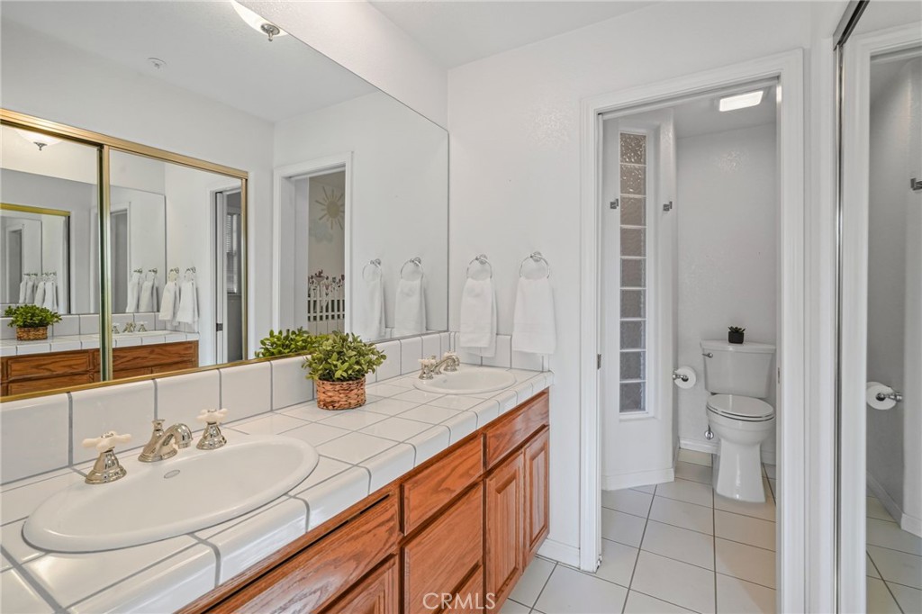 11709 Mint Canyon Road Property Photo 15