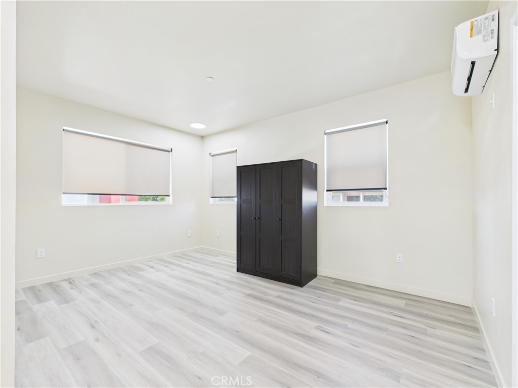 8457 Langdon Property Photo 3