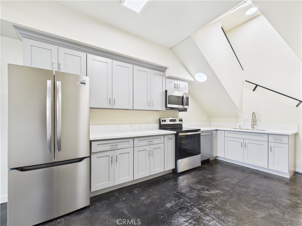 8457 Langdon Property Photo 13