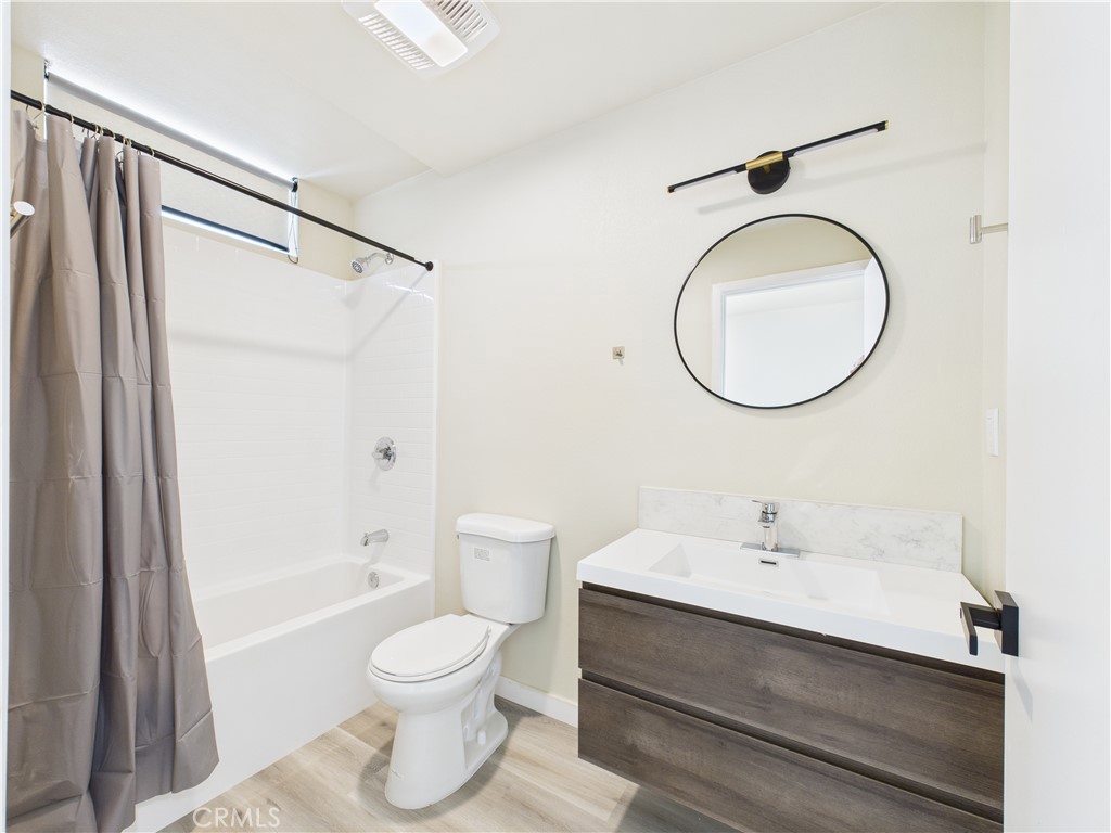 8457 Langdon Property Photo 18