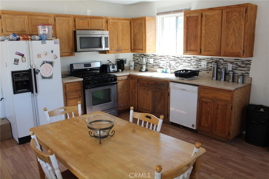2187 5th Lane Property Photo 3