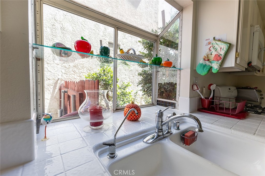 11465 Fox Hollow Lane Property Photo 7