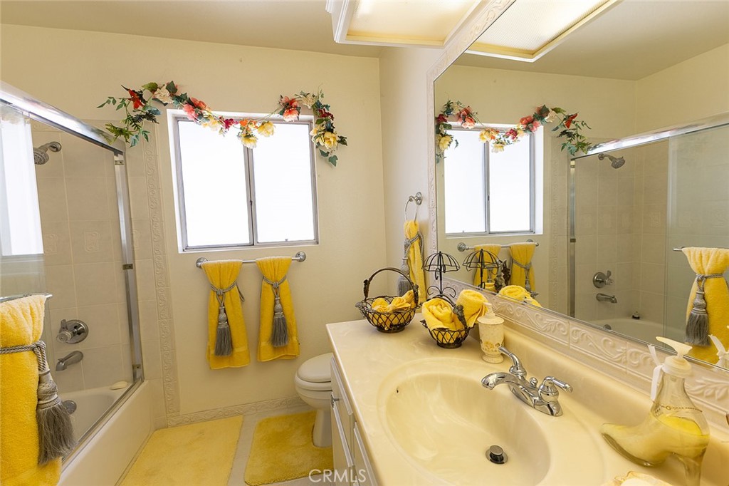 11465 Fox Hollow Lane Property Photo 16