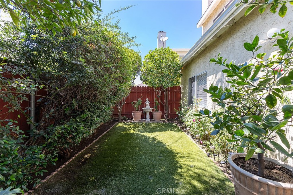 11465 Fox Hollow Lane Property Photo 18