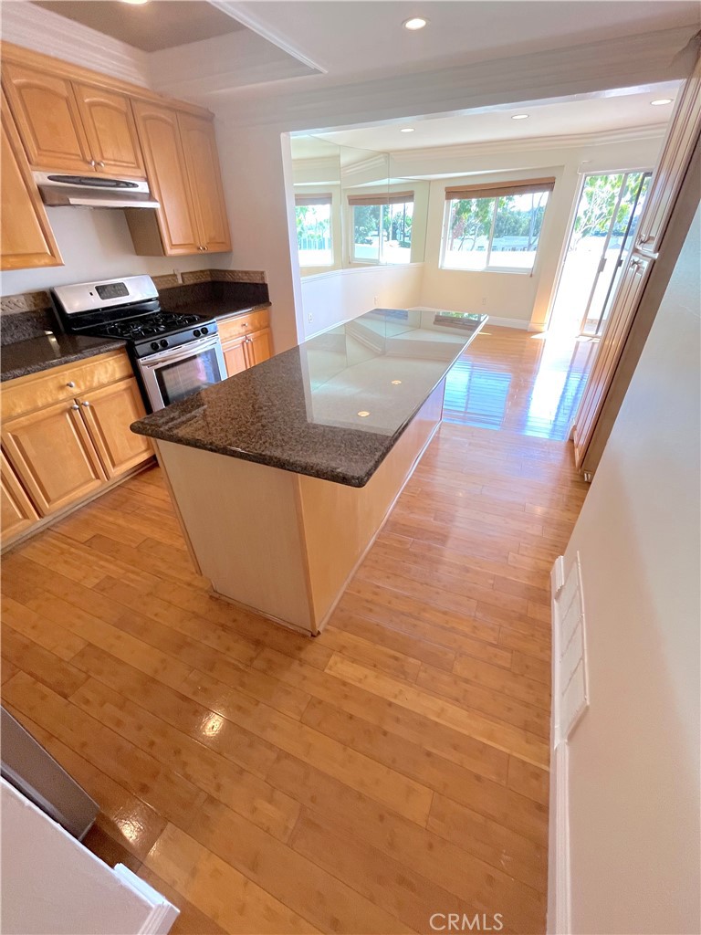 100 Cliff Drive 5 Property Photo 6