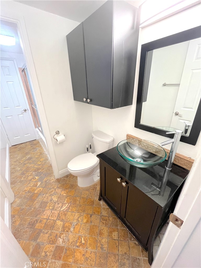 100 Cliff Drive 5 Property Photo 22