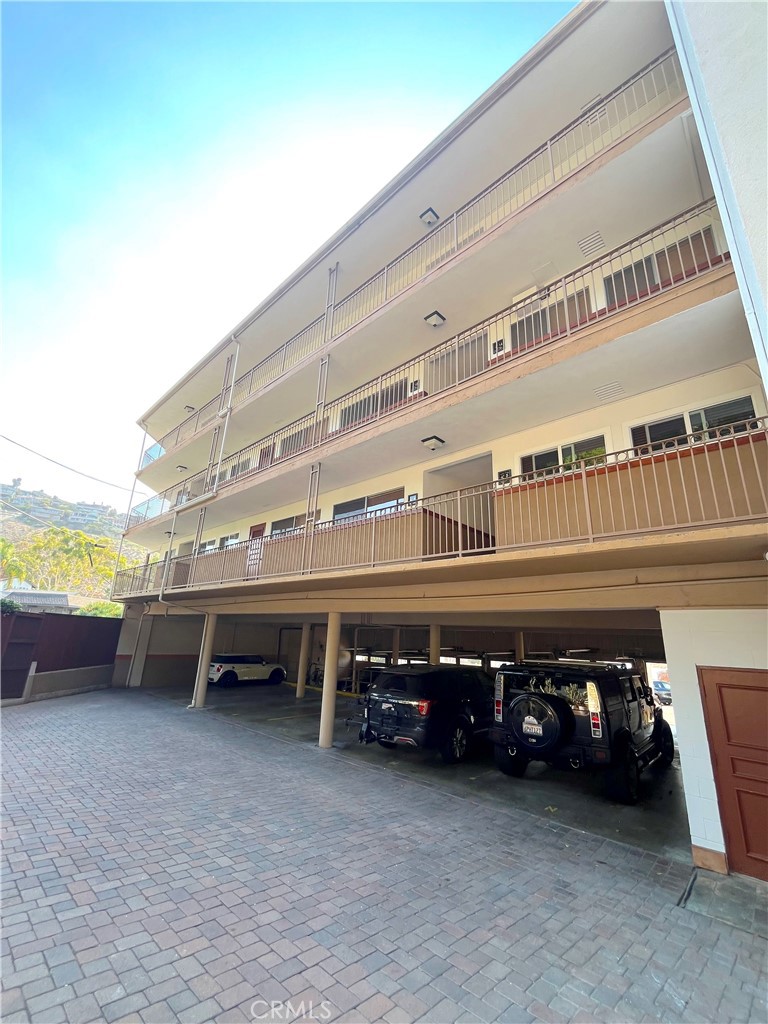 100 Cliff Drive 5 Property Photo 37