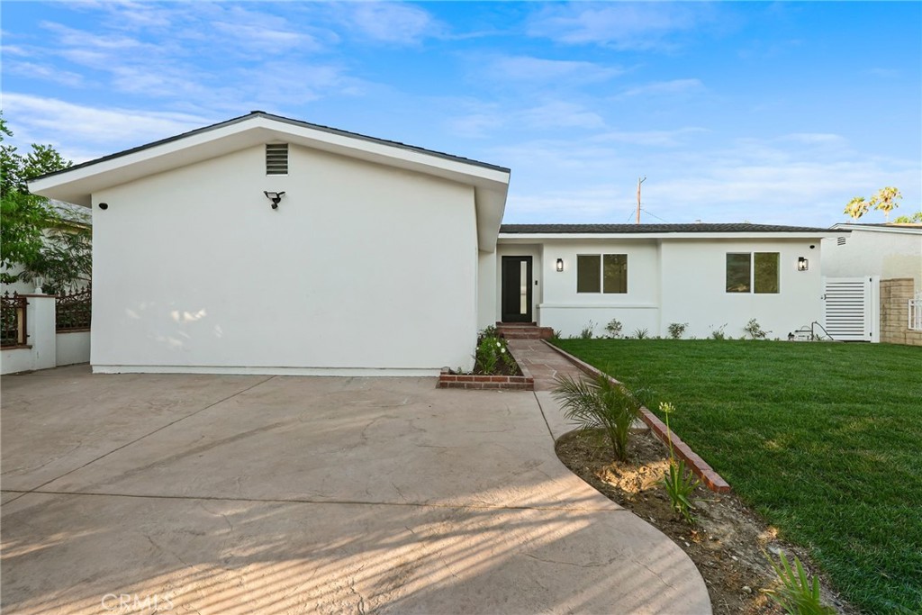 9076 9078 Lev Avenue Property Photo 1