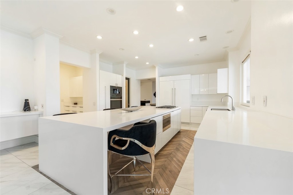 5633 Newcastle Ln Property Photo 12