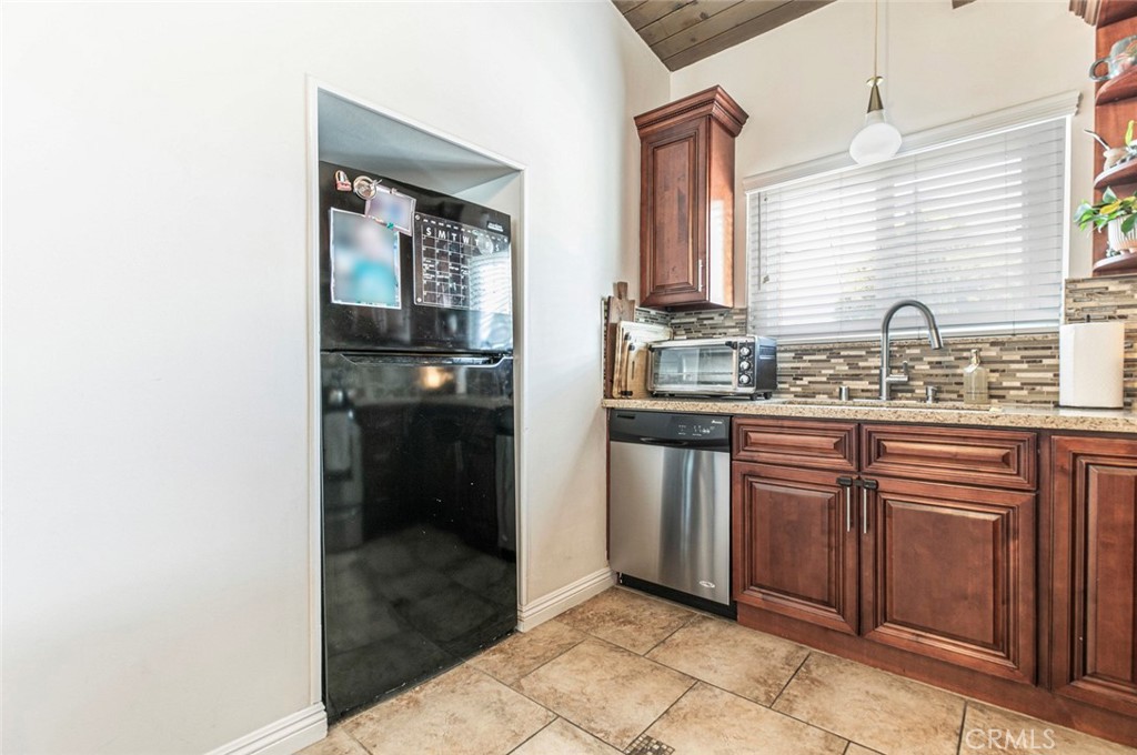 2014 Peyton Avenue Property Photo 30