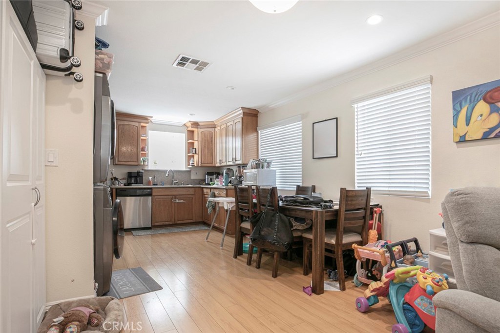 2014 Peyton Avenue Property Photo 45