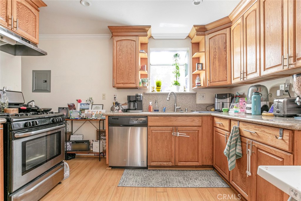 2014 Peyton Avenue Property Photo 47