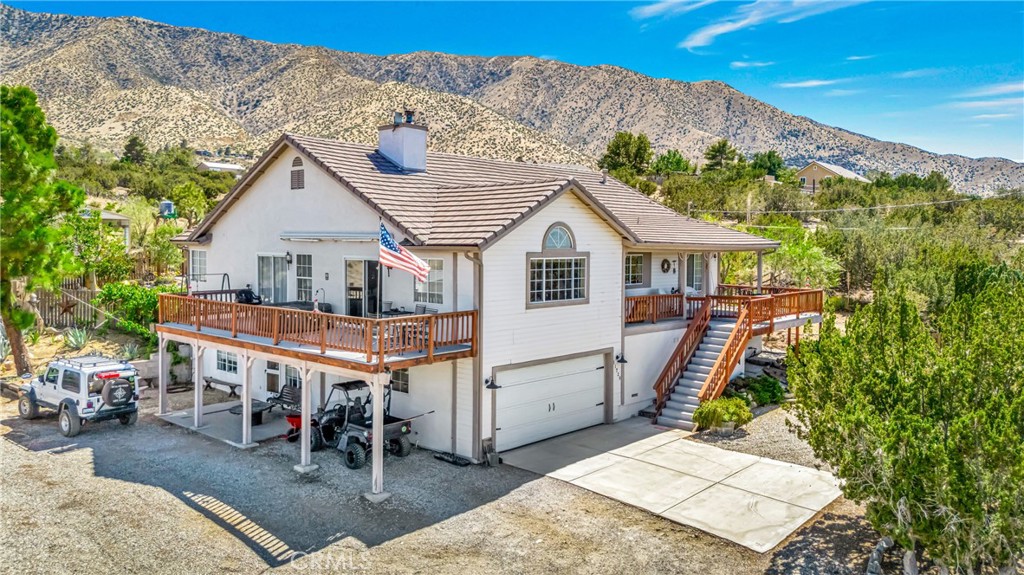 11720 Honeybee Lane Property Photo 4