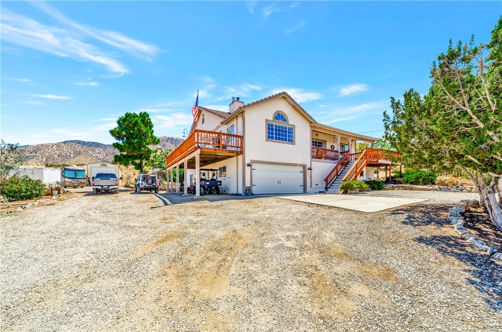 11720 Honeybee Lane Property Photo 5