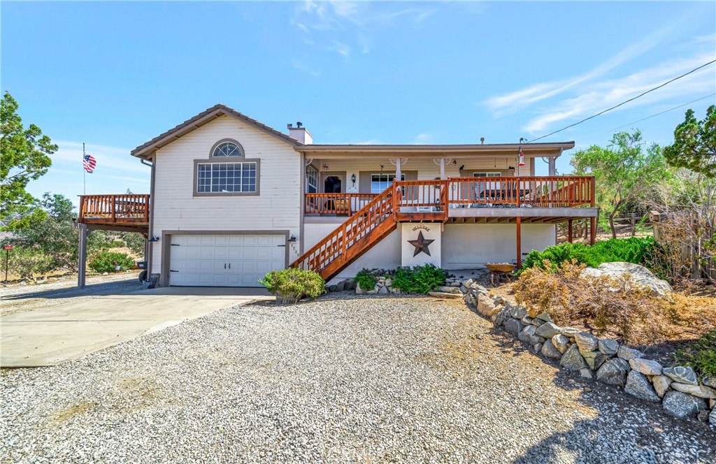 11720 Honeybee Lane Property Photo 7