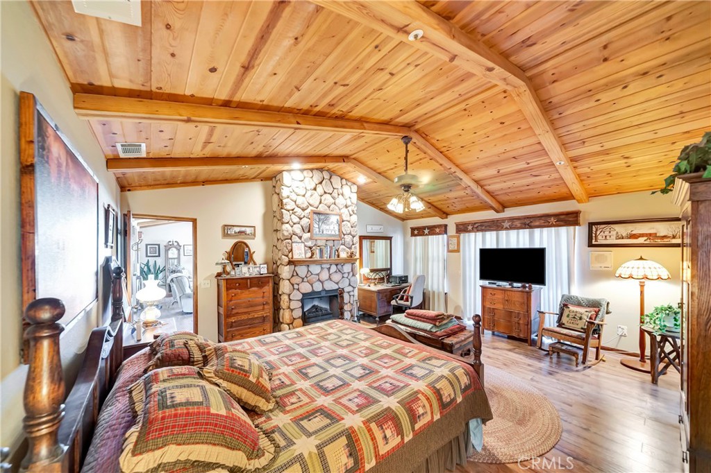 11720 Honeybee Lane Property Photo 28