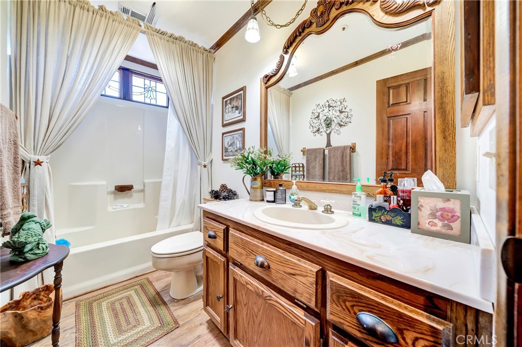 11720 Honeybee Lane Property Photo 37