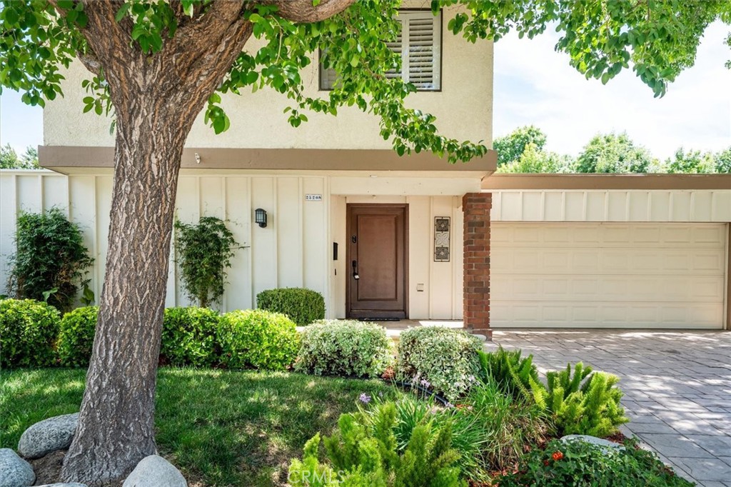 25208 Via Sistine Property Photo 1