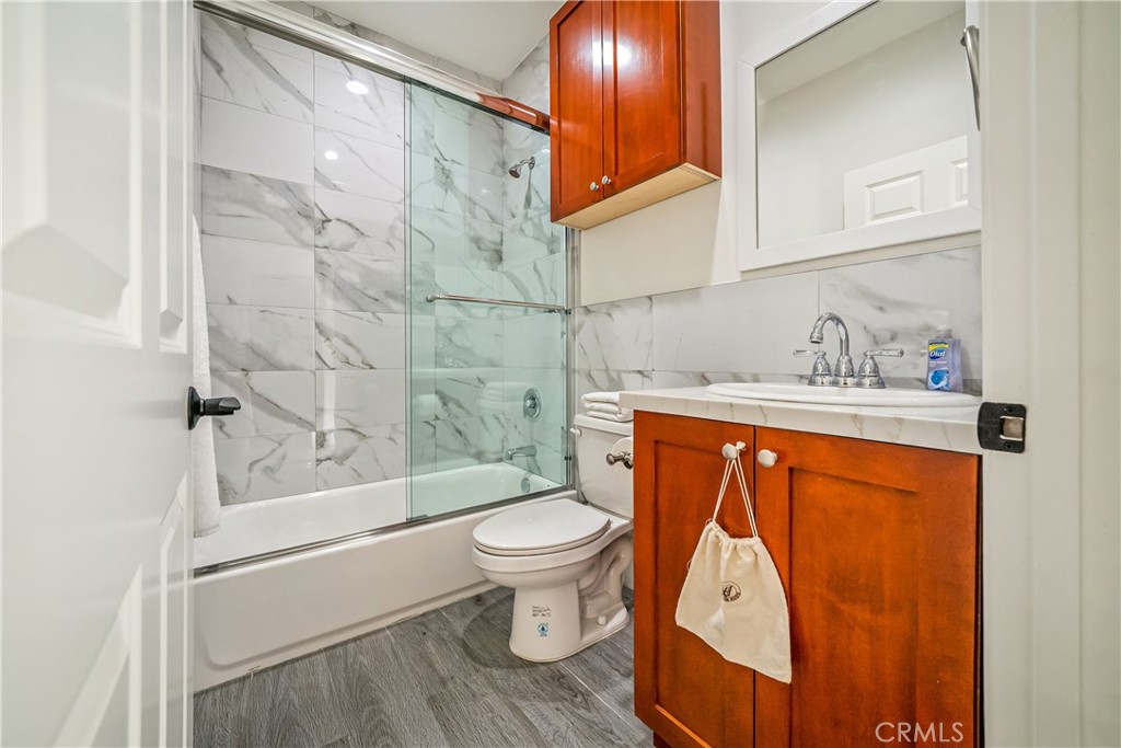 1101 N Maclay Avenue 1 Property Photo 14