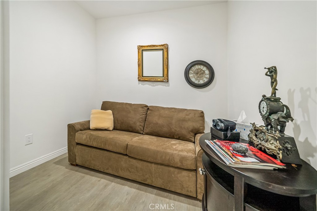 1101 N Maclay Avenue 1 Property Photo 16
