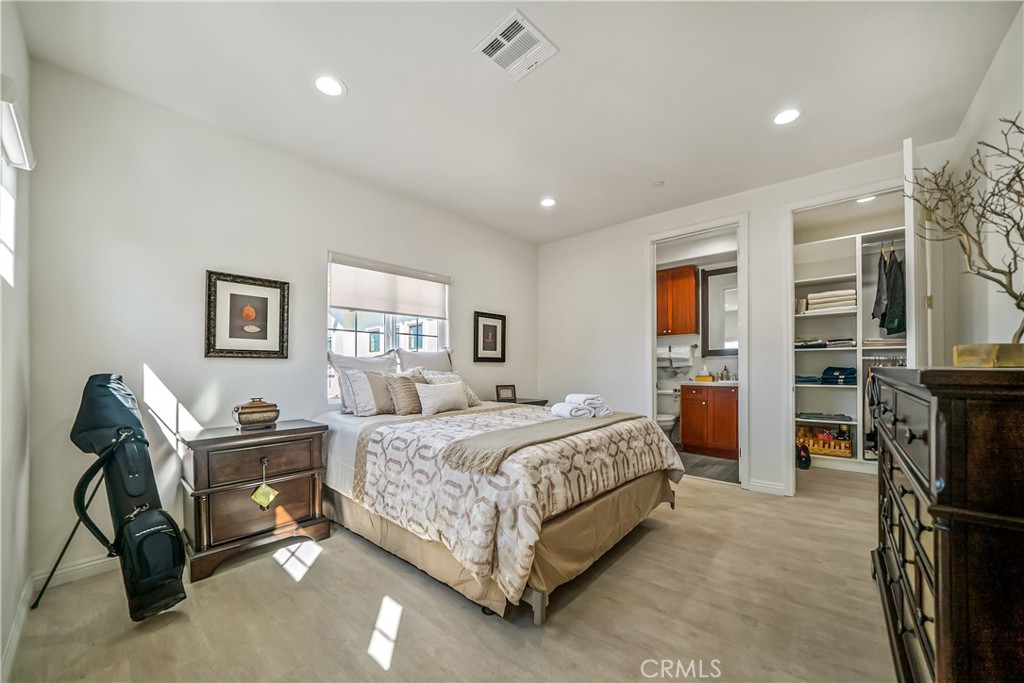 1101 N Maclay Avenue 1 Property Photo 20