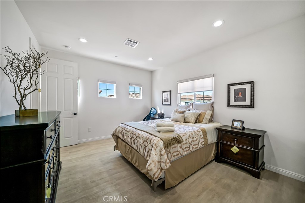 1101 N Maclay Avenue 1 Property Photo 21