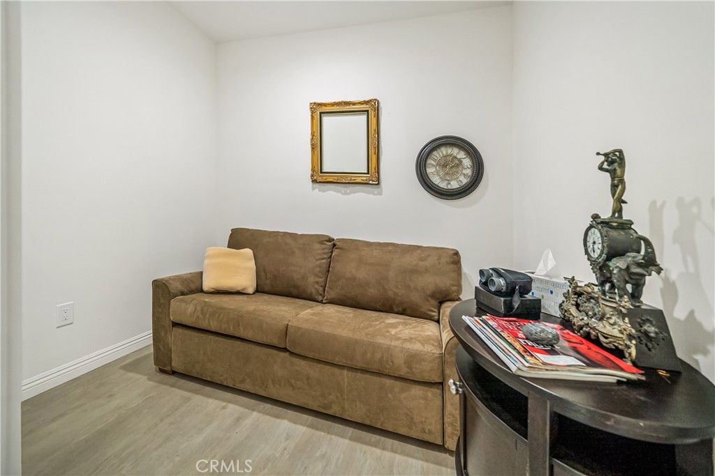 1101 N Maclay Avenue 1 Property Photo 22