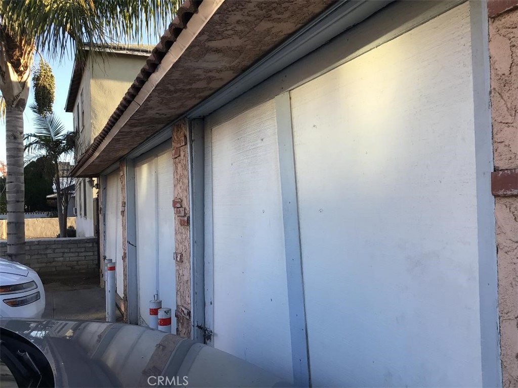 1000 Glenoaks Boulevard Property Photo 7