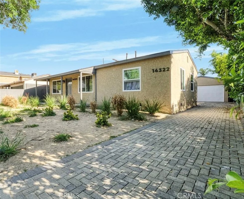 14320 Osborne Street Property Photo 1