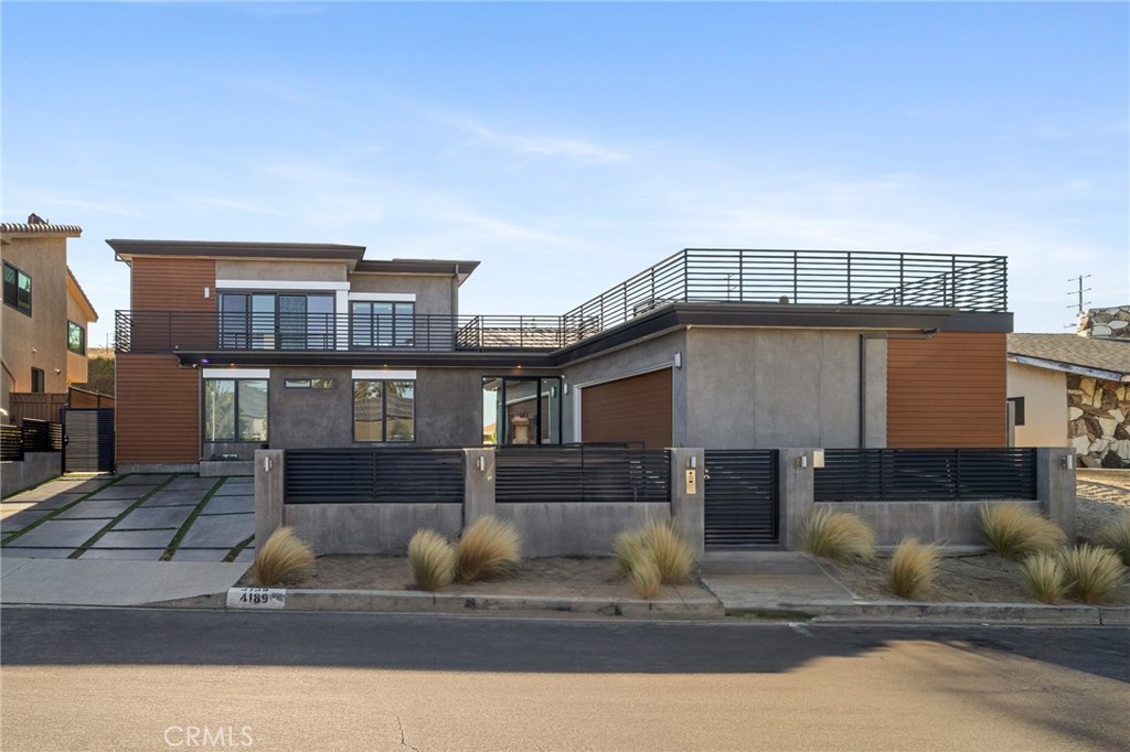 4189 S Cloverdale Avenue Property Photo