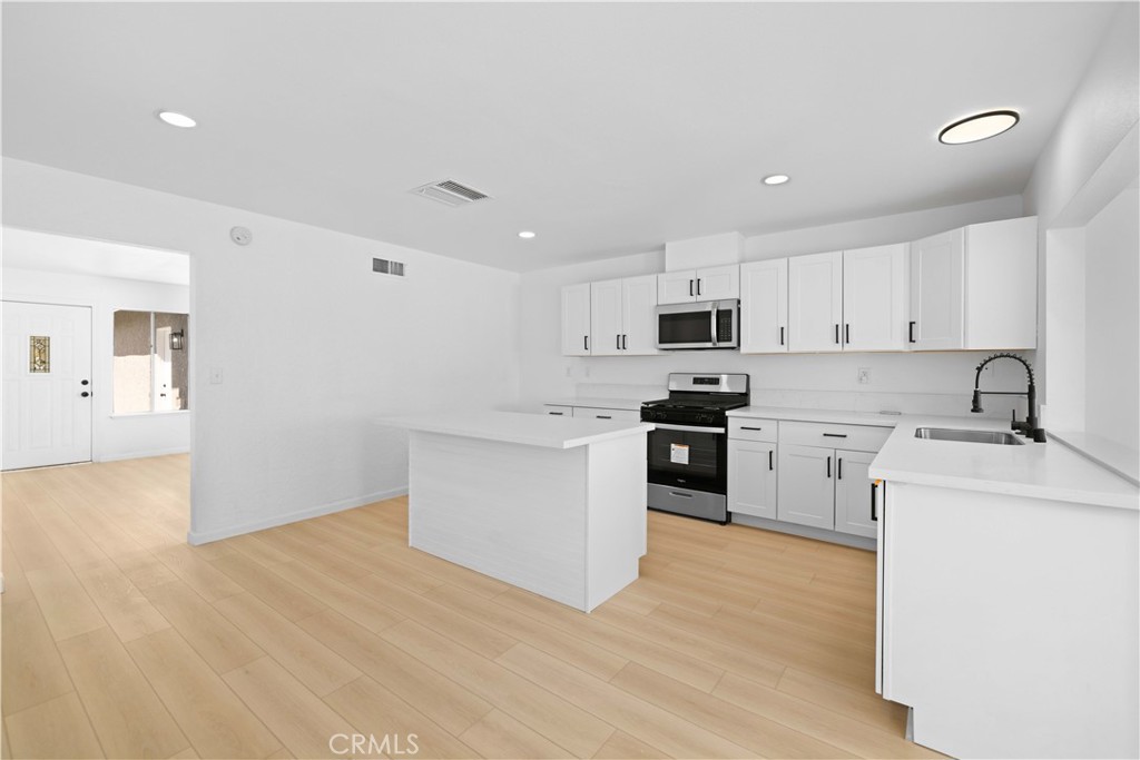 3501 W Avenue K-13 Property Photo 11