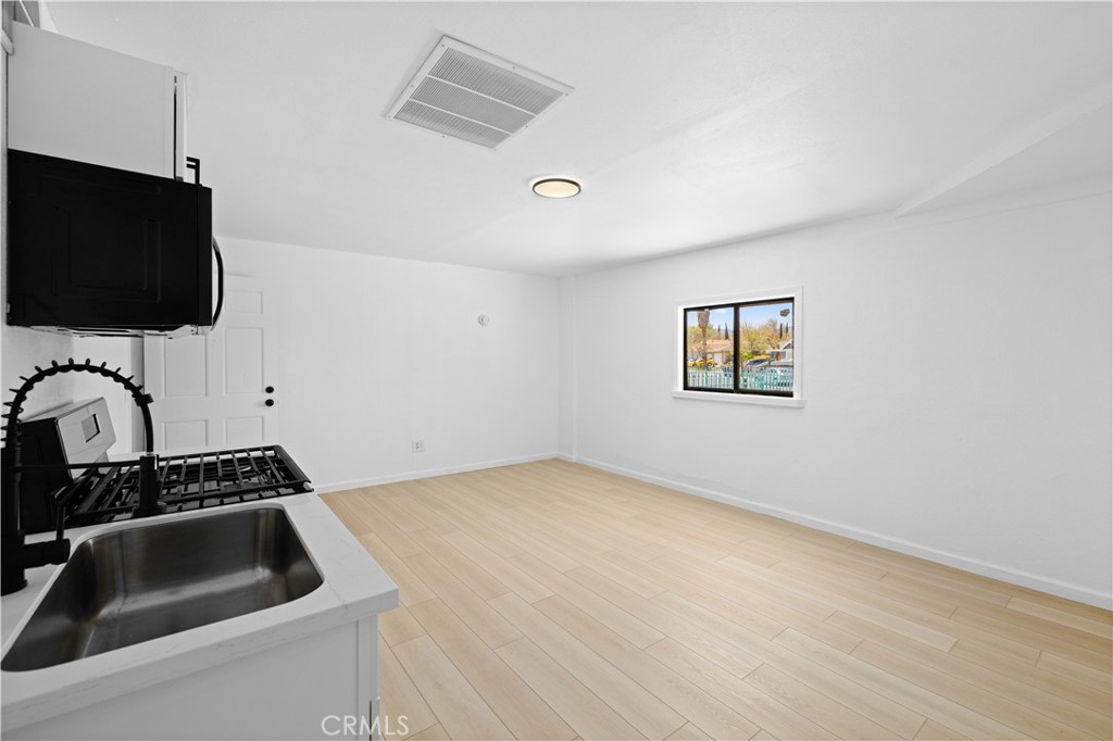 3501 W Avenue K-13 Property Photo 32