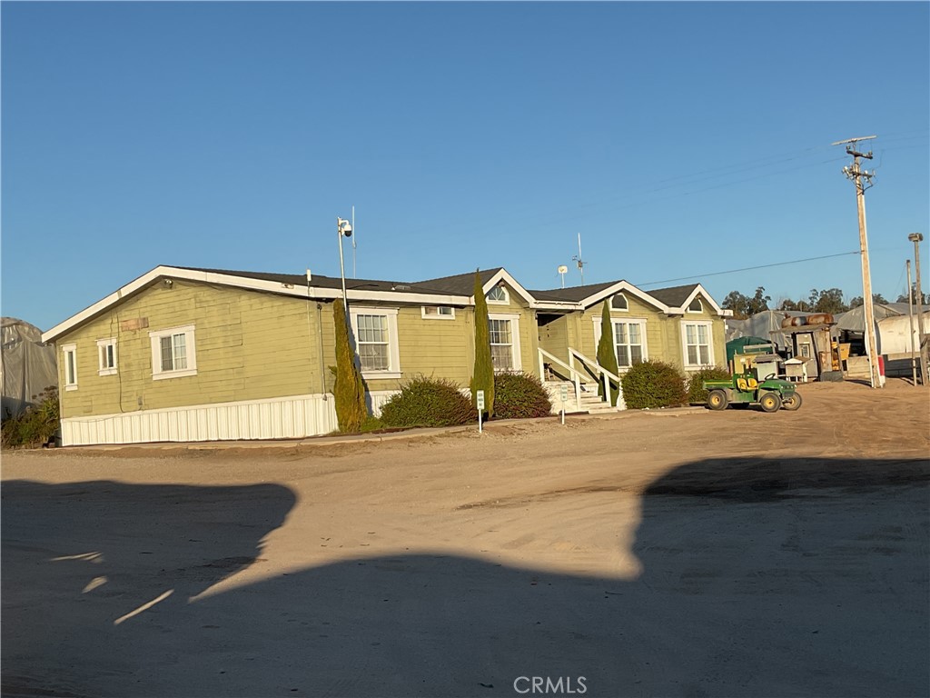 808 Albert Way Property Photo 1