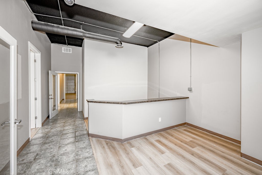 24609 Arch Street Property Photo 4