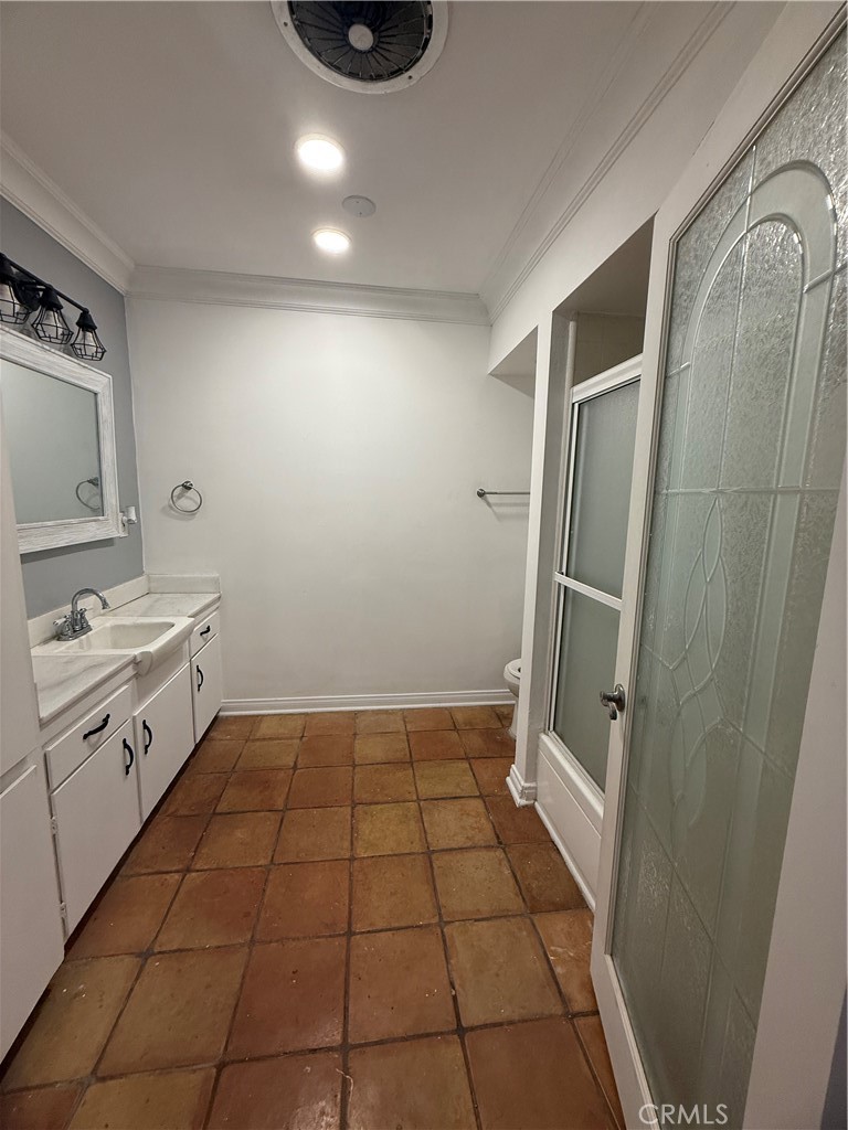 9031 Phyllis Avenue 1 Property Photo 7