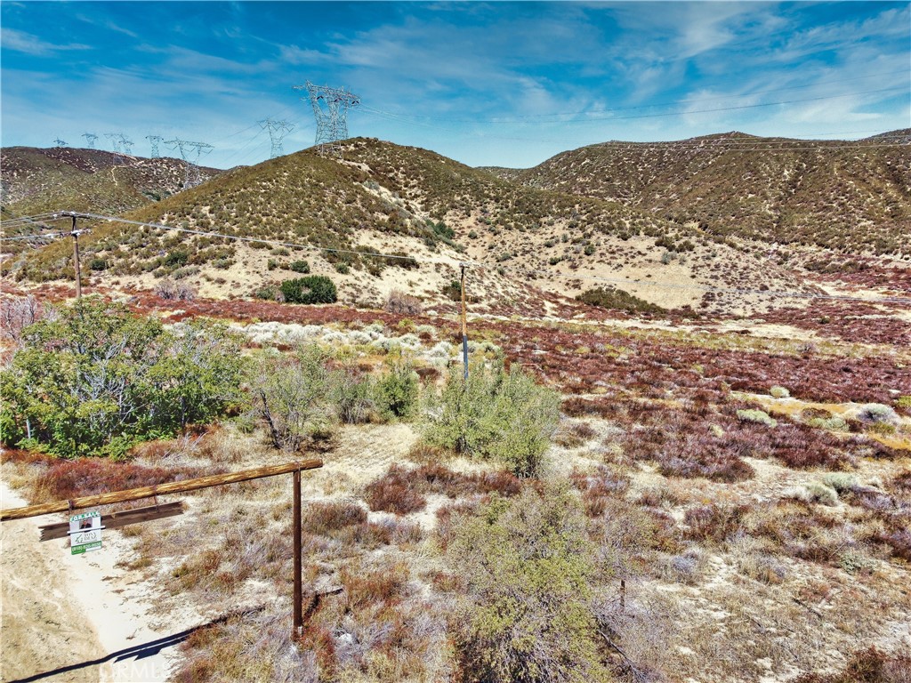 2 Bouquet Canyon Road Property Photo 10