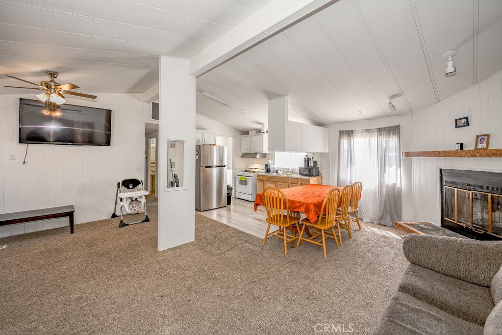 1120 Harold Ash Avenue Property Photo 2