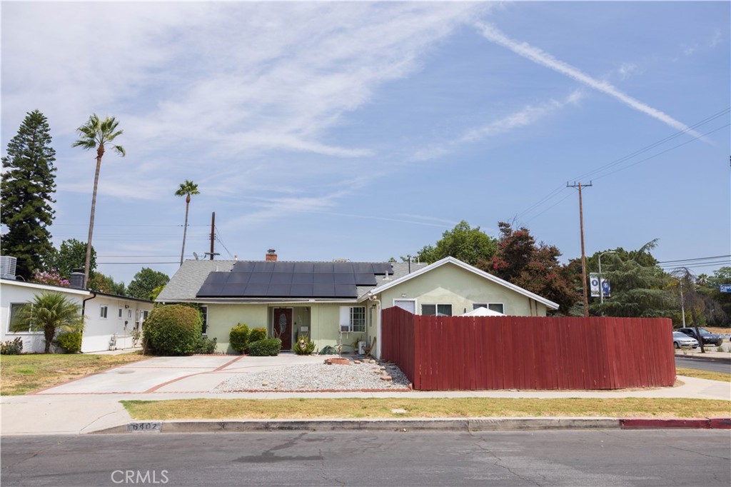 6402 Graves Avenue Property Photo 1