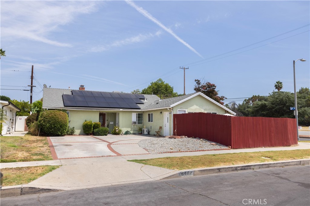 6402 Graves Avenue Property Photo 4