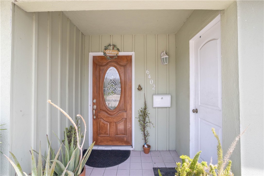 6402 Graves Avenue Property Photo 6