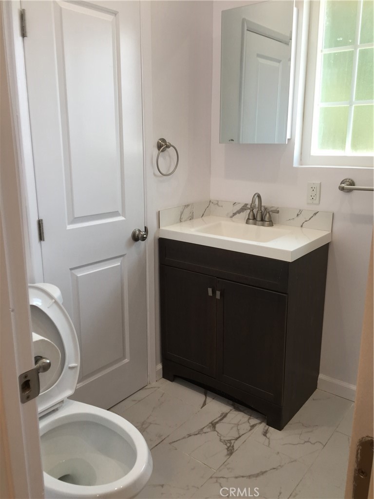 1348 E 23rd Street Property Photo 9