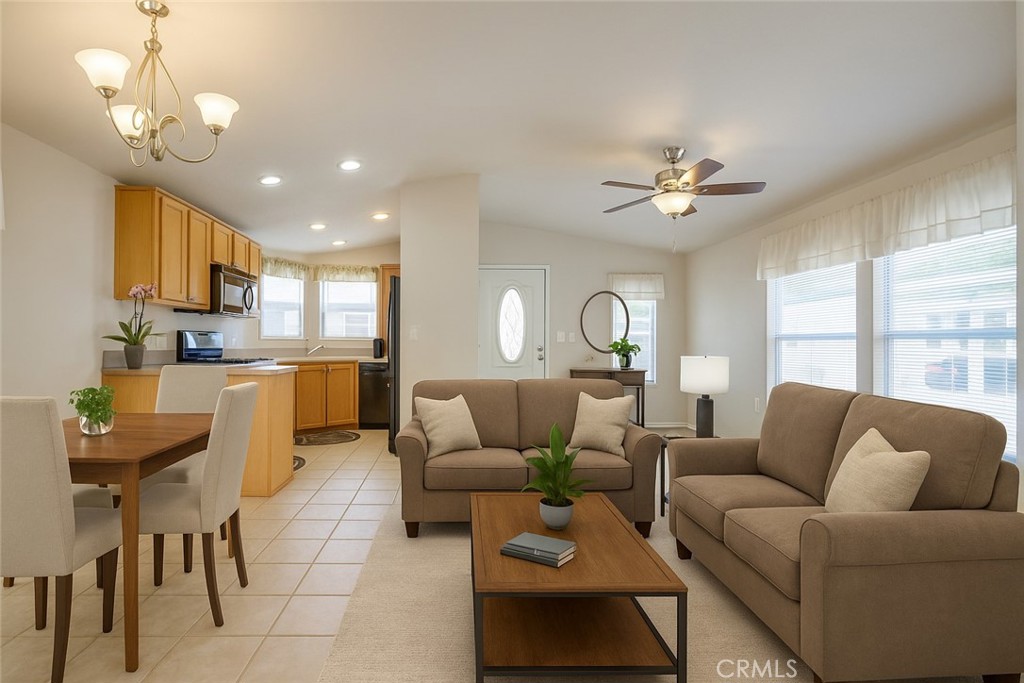 416 Jeffries 60 Property Photo 1