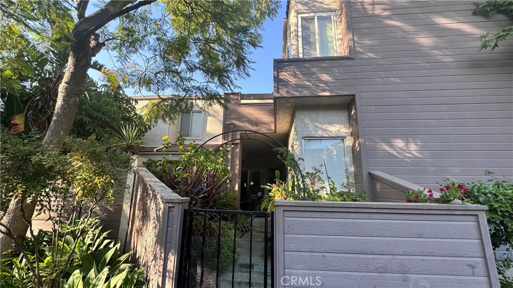 570 Via Colinas Property Photo 1