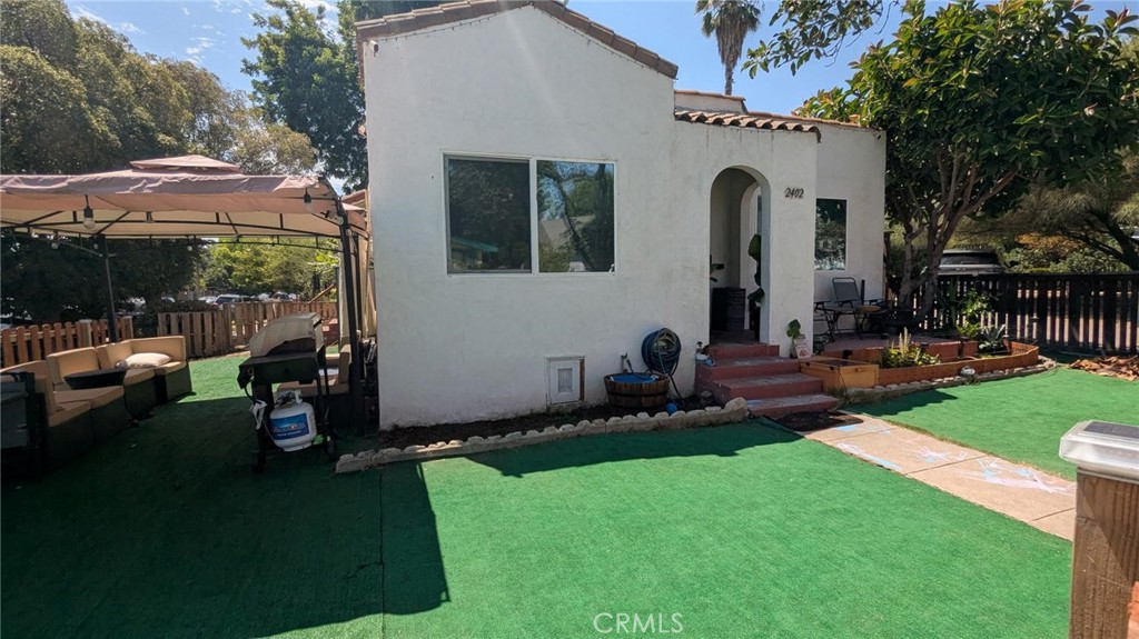2402 Langdale Avenue Property Photo 4